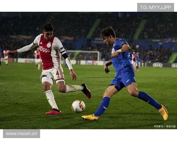 阿贾克斯关键比赛表现不佳,对欧战资格竞争与赛季走势产生阶段性影响 阿贾克斯关键比赛表现不佳,对欧战资格竞争与赛季走势产生阶段性影响