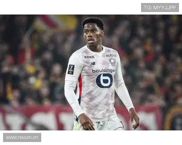 乔纳森·戴维 vs 拉卡泽特:技术型前锋的战术角色与数据对比 乔纳森·戴维 vs 拉卡泽特:技术型前锋的战术角色与数据对比