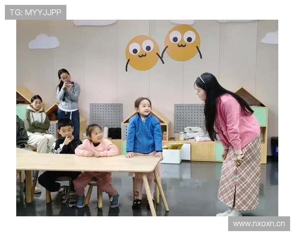 小威退役后晒出的日常：凌晨四点陪女儿练球，顺手买了栋比邻居家大三倍的别墅